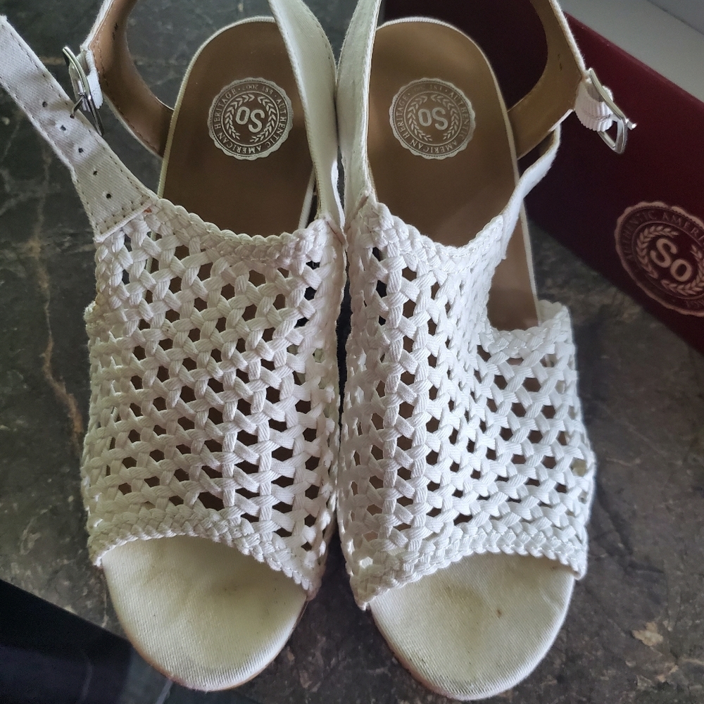 White sandles